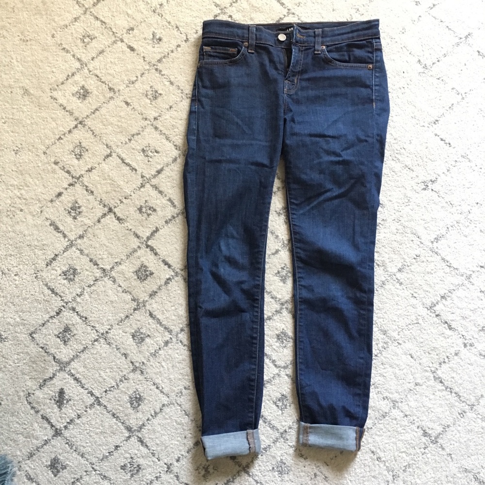J. Brand skinny leg dark wash denim size 26 EUC